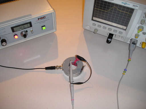 test setup with multi-turn coil on current probe