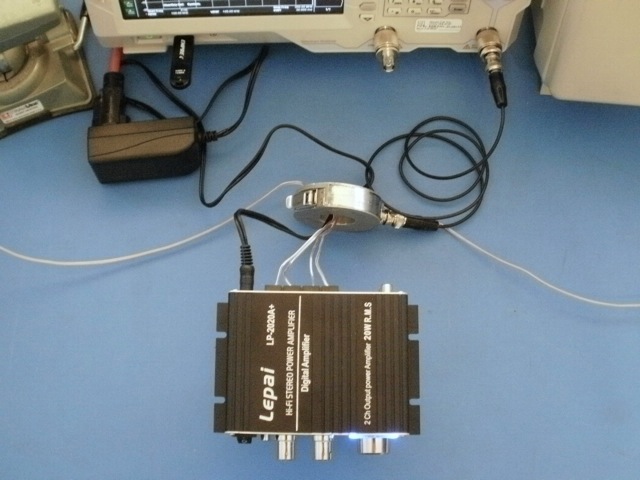 Top view of raised amp