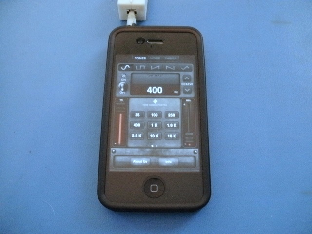 iPhone App supplying 400 Hz tone